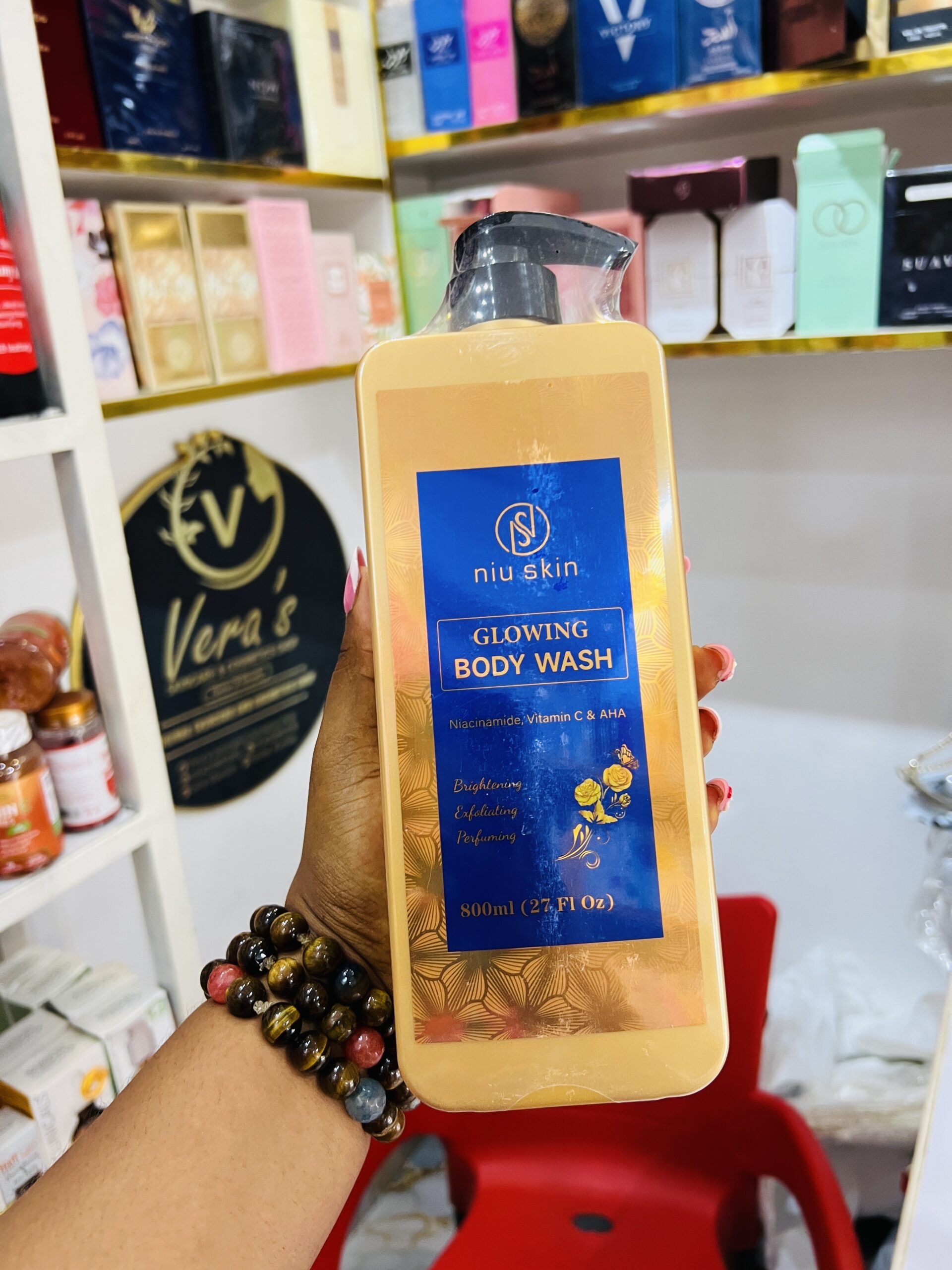 Nuiskin glowing body wash