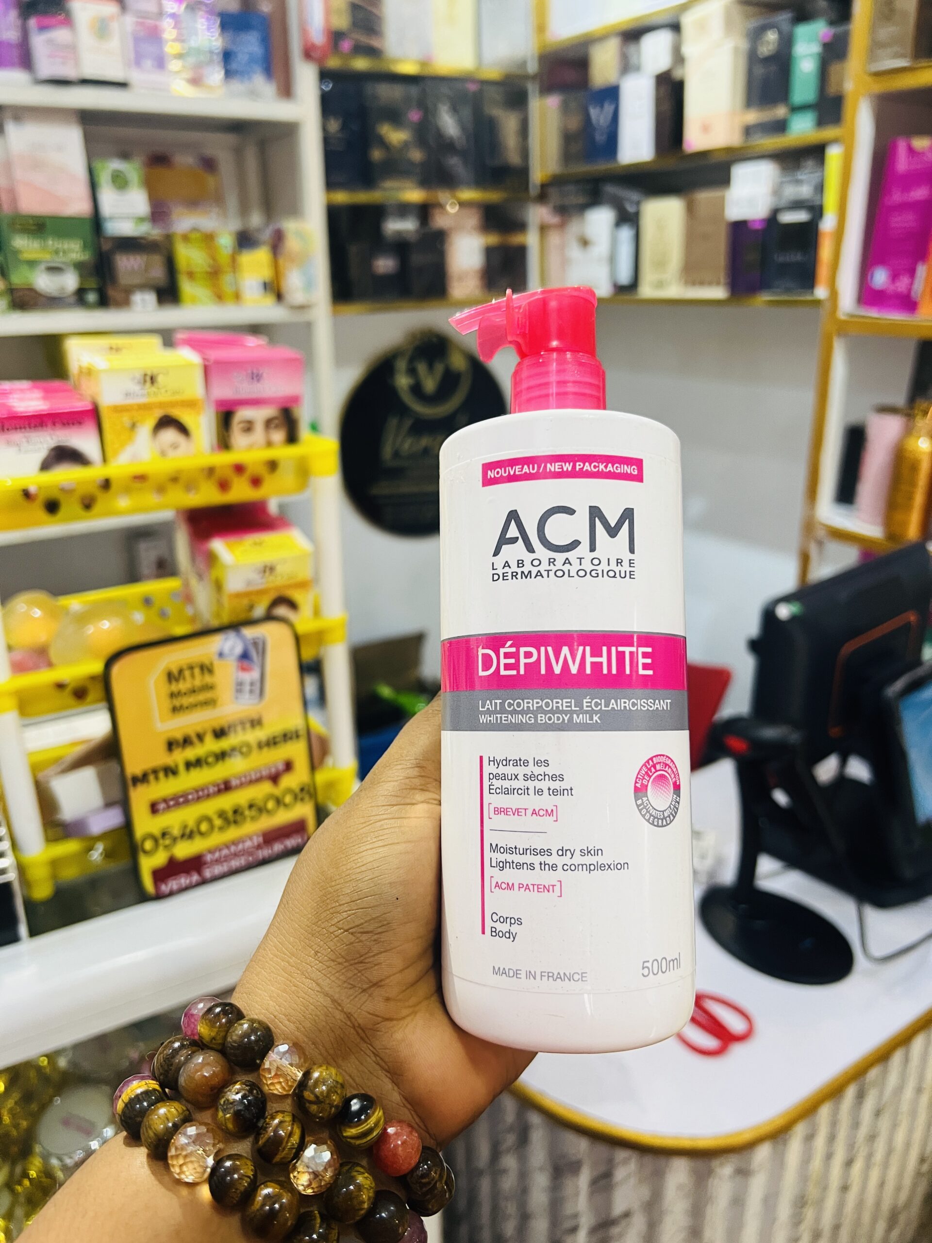 Acm depi white lotion