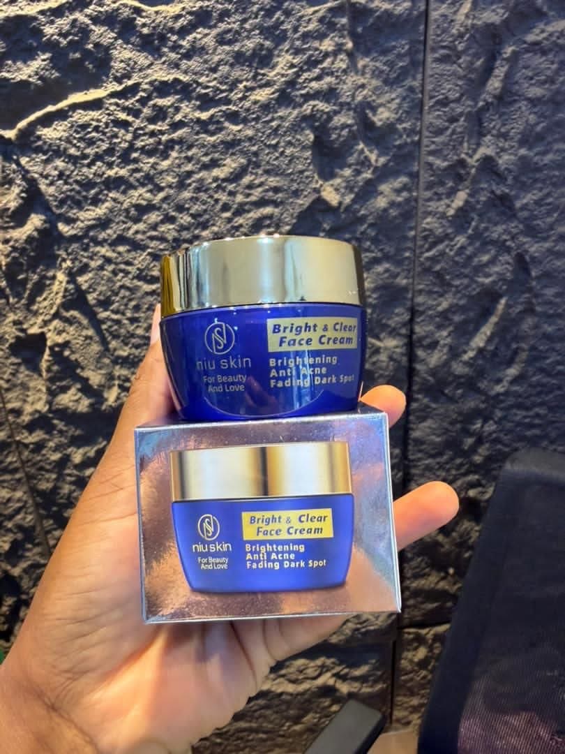 Nuiskin bright and clear face cream