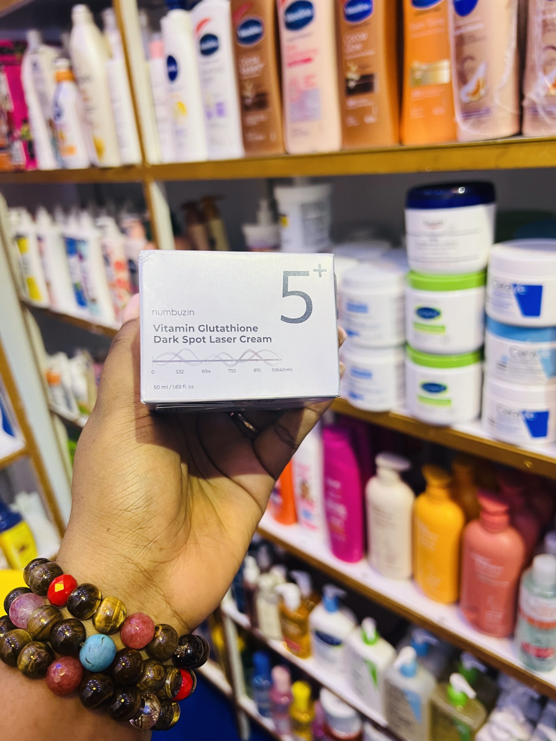 Numbuzim vitamin glutathione dark spot laser cream