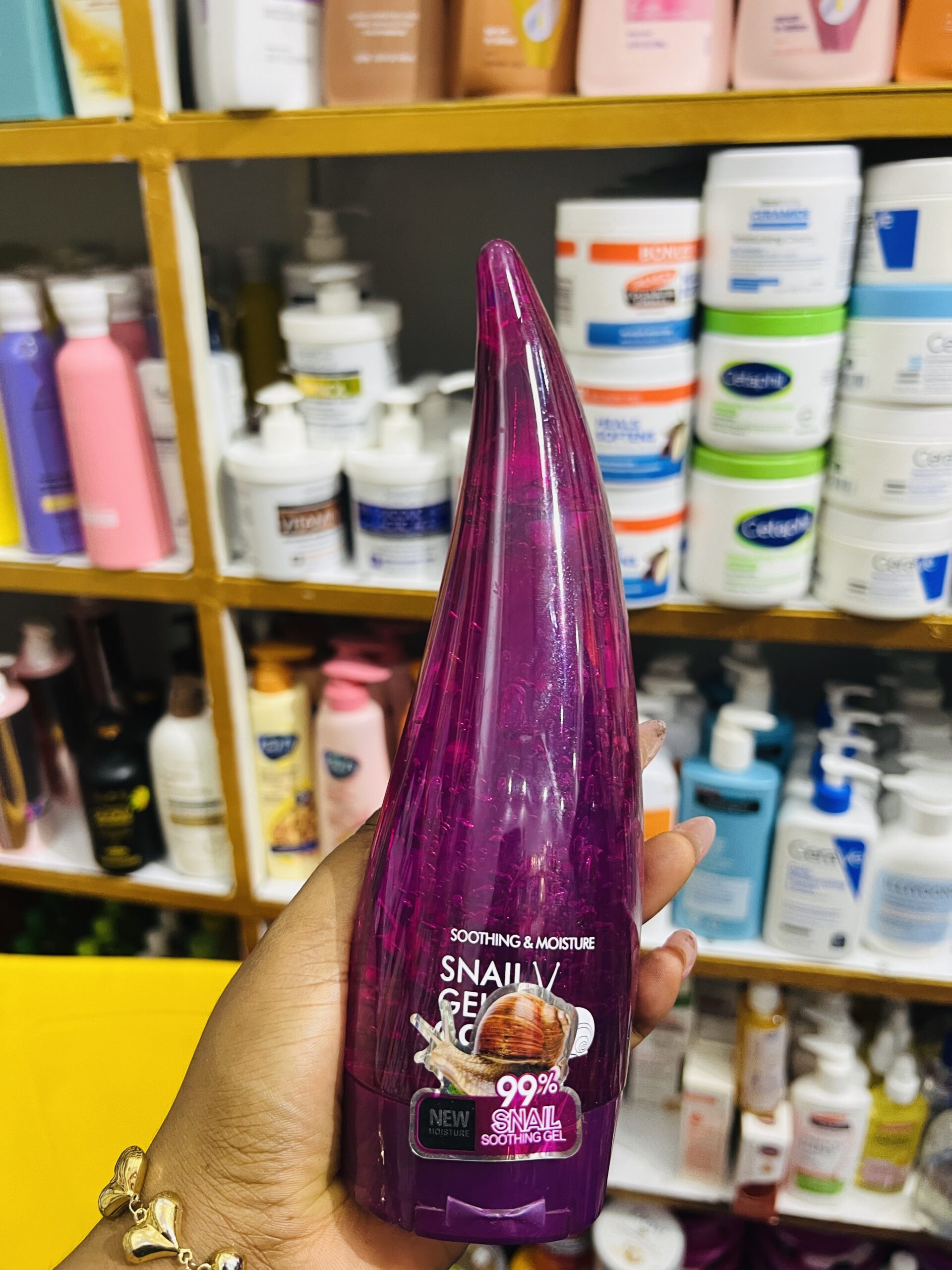 Snail soothing gel